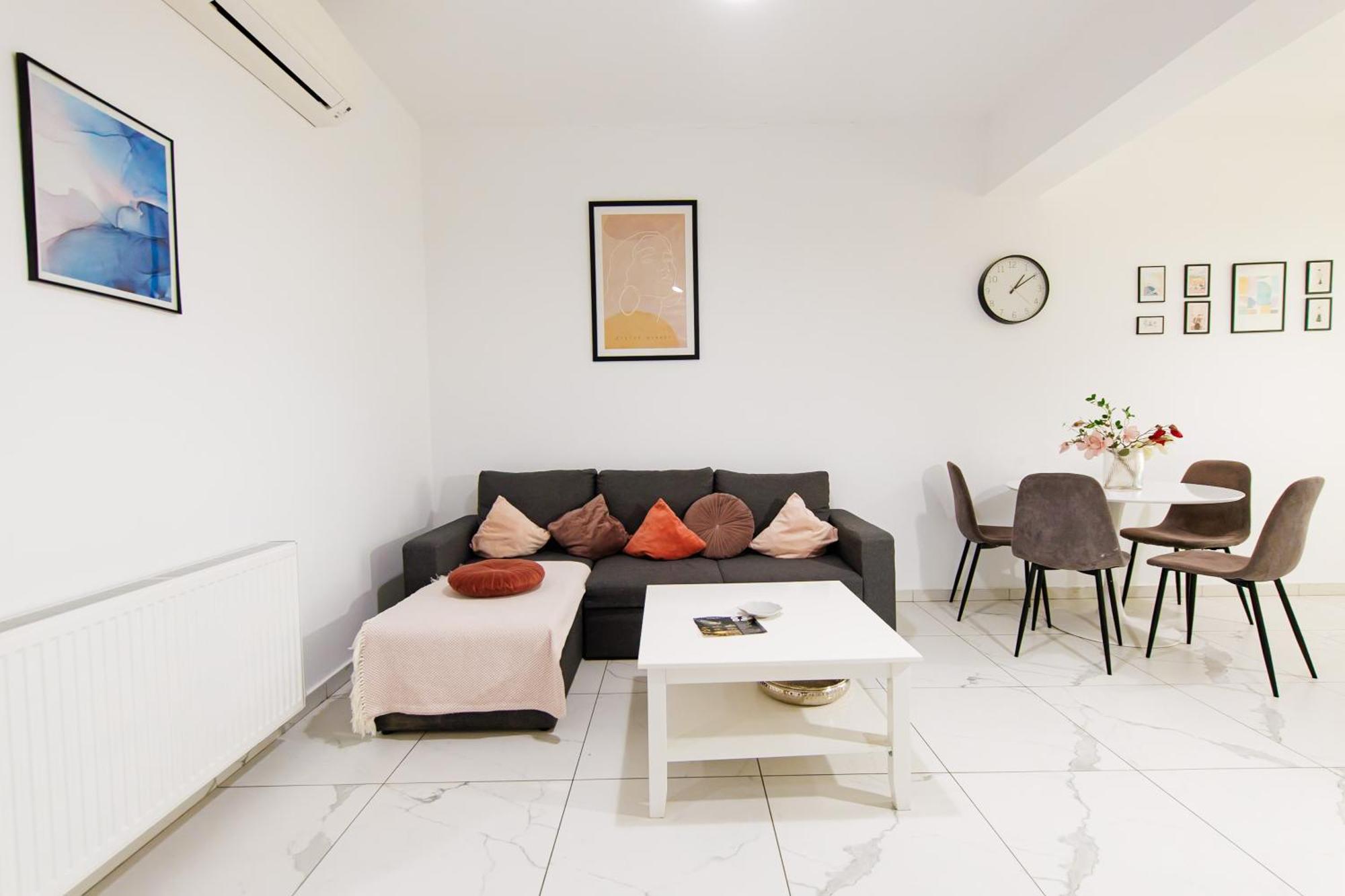 Luxury Lazar Towers Palas Mall Area Iasi Exterior foto