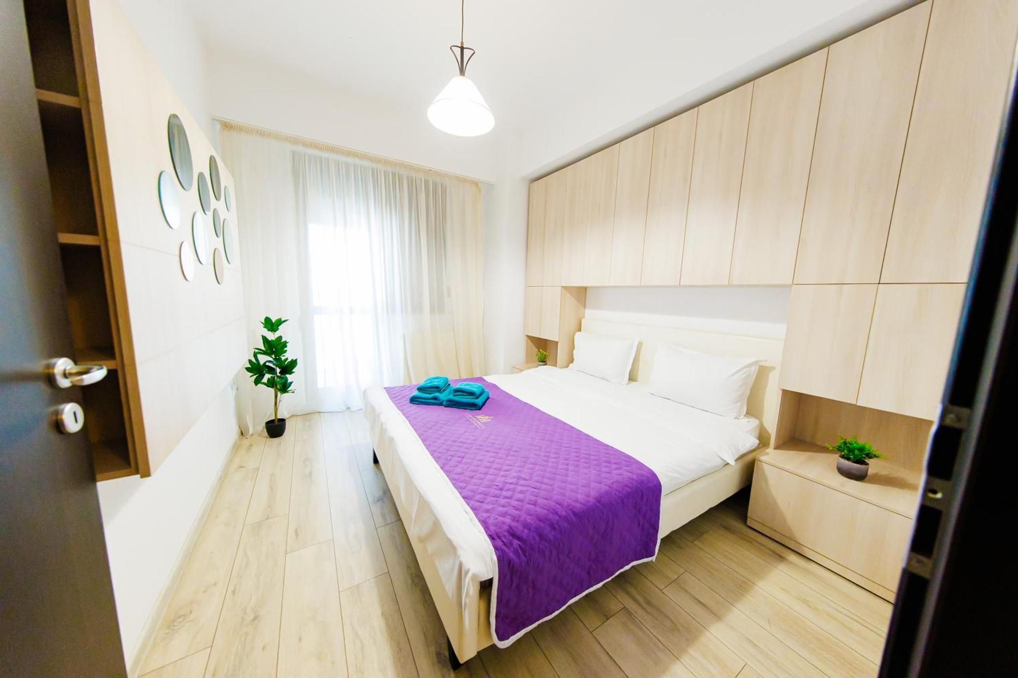 Luxury Lazar Towers Palas Mall Area Iasi Exterior foto