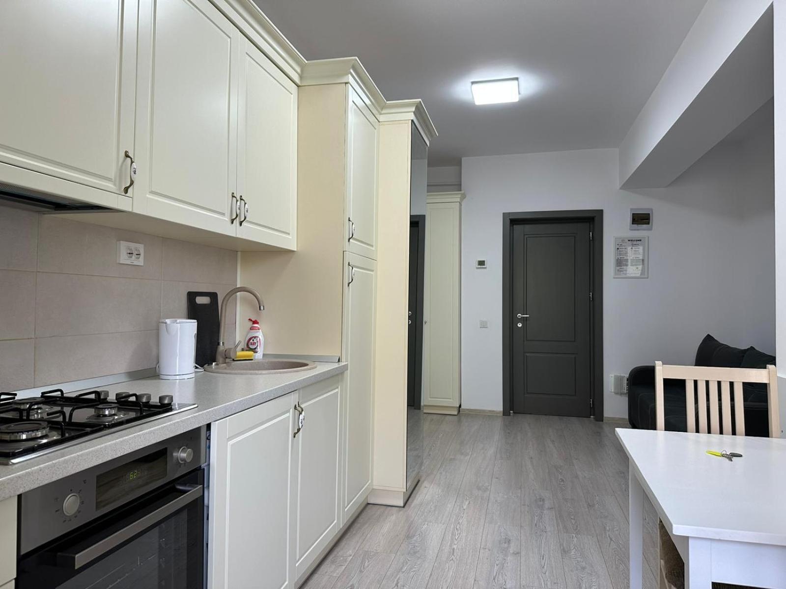 Luxury Lazar Towers Palas Mall Area Iasi Exterior foto