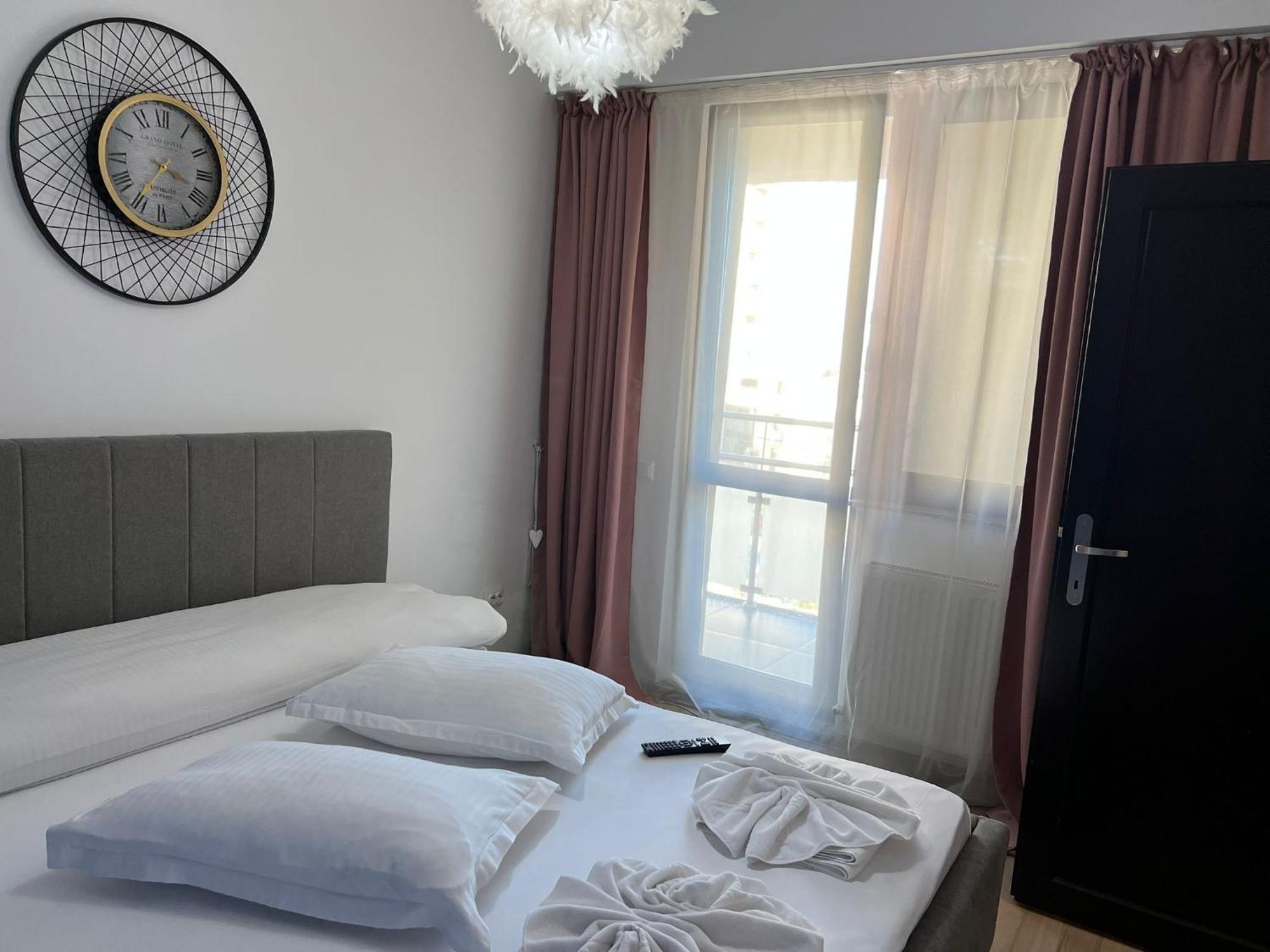 Luxury Lazar Towers Palas Mall Area Iasi Exterior foto