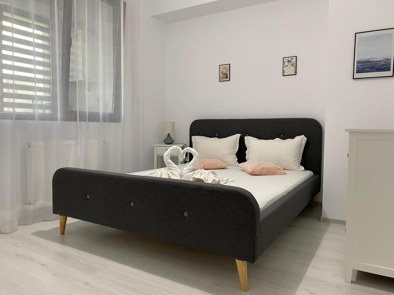 Luxury Lazar Towers Palas Mall Area Iasi Exterior foto